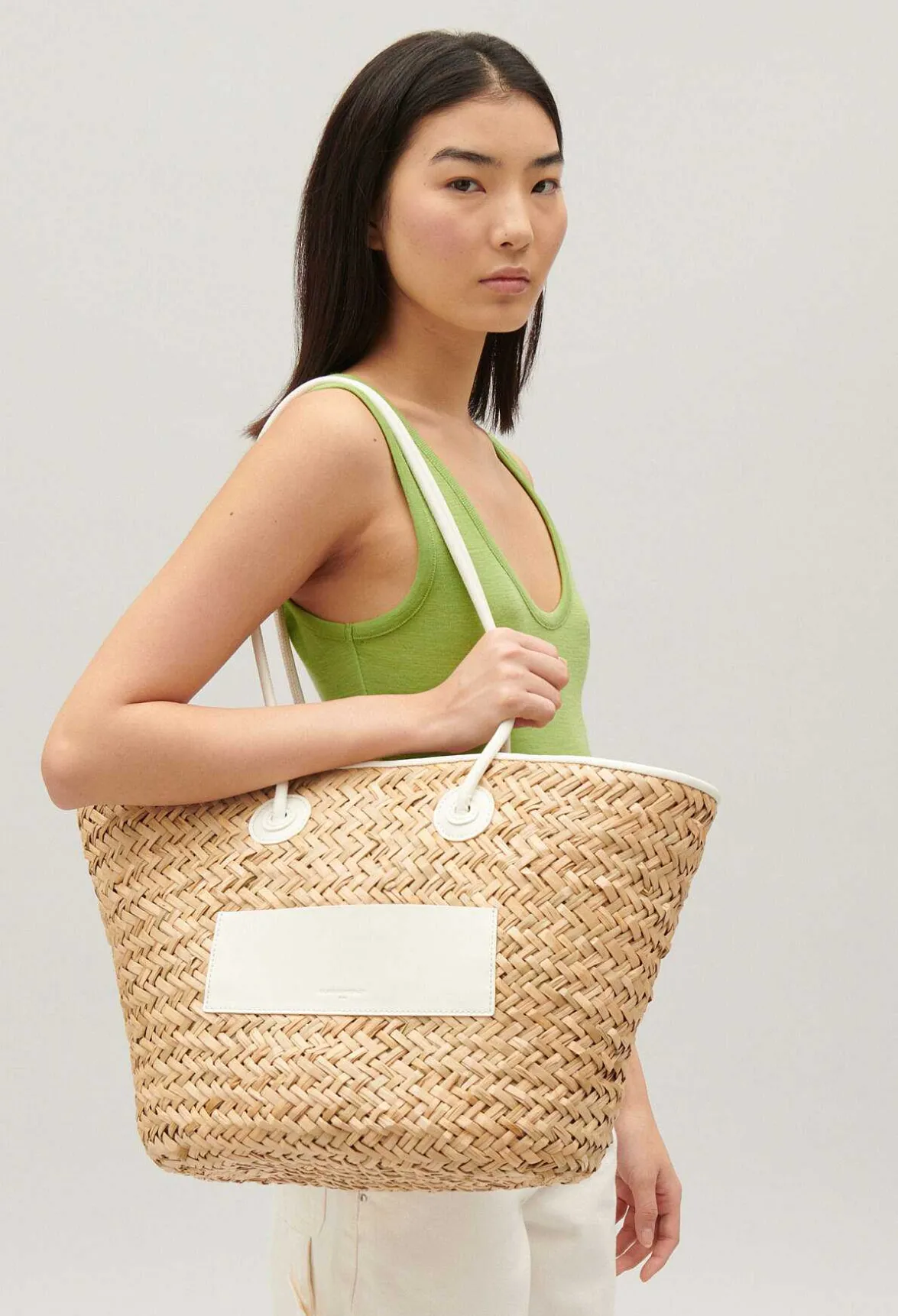 Panier Moyen Adryan Paille^Claudie Pierlot Hot